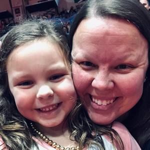 Meet your Posher, Tara